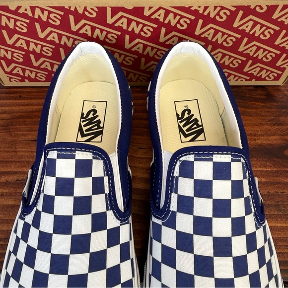NIB Vans Classic Slip-On Color Theory Checkerboard Navy White Sneakers - Picture 4 of 11